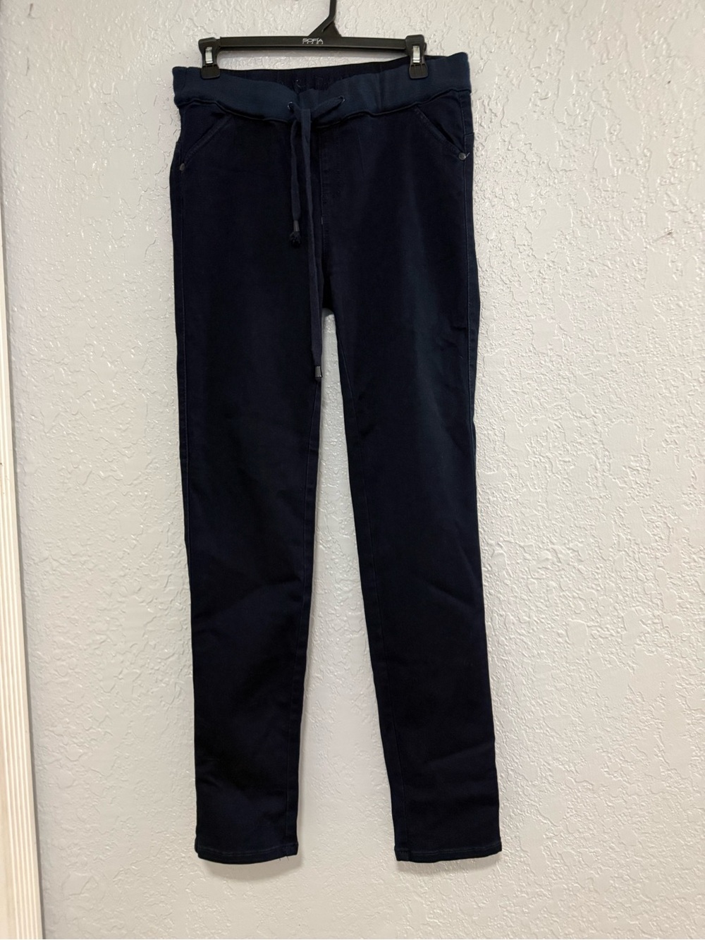 Men's Navy Drawstring Joggers - Slim Comfort
